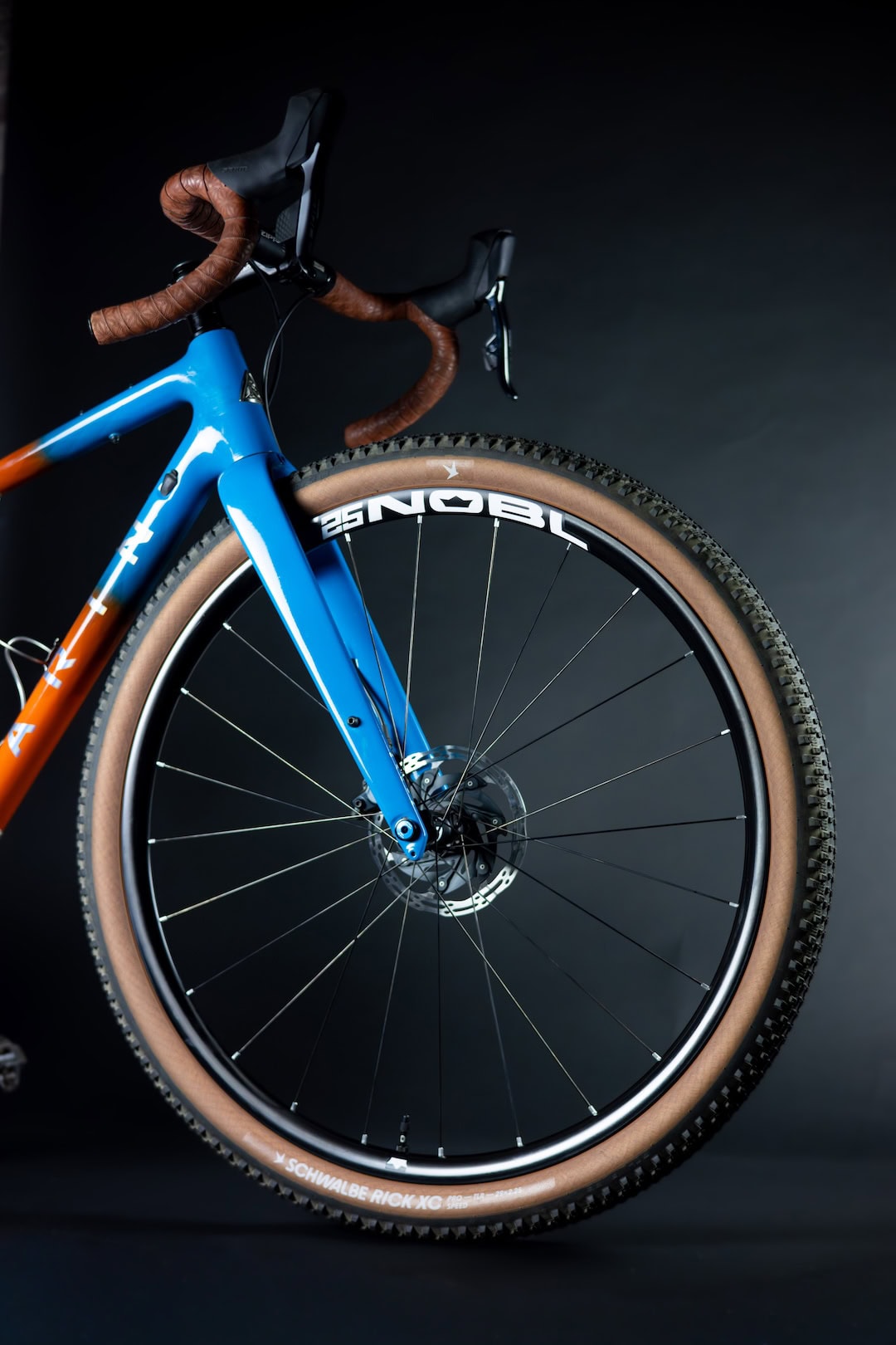 HR25 Wheelsets - NOBL Wheels Canada